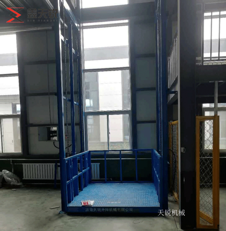 酒泉导轨式升降机验收合格